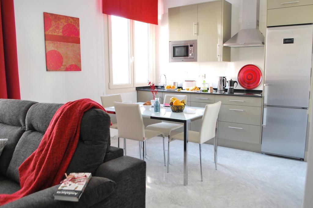 Sevilla Central Suites Apartamentos Puerta Jerez Bilik gambar
